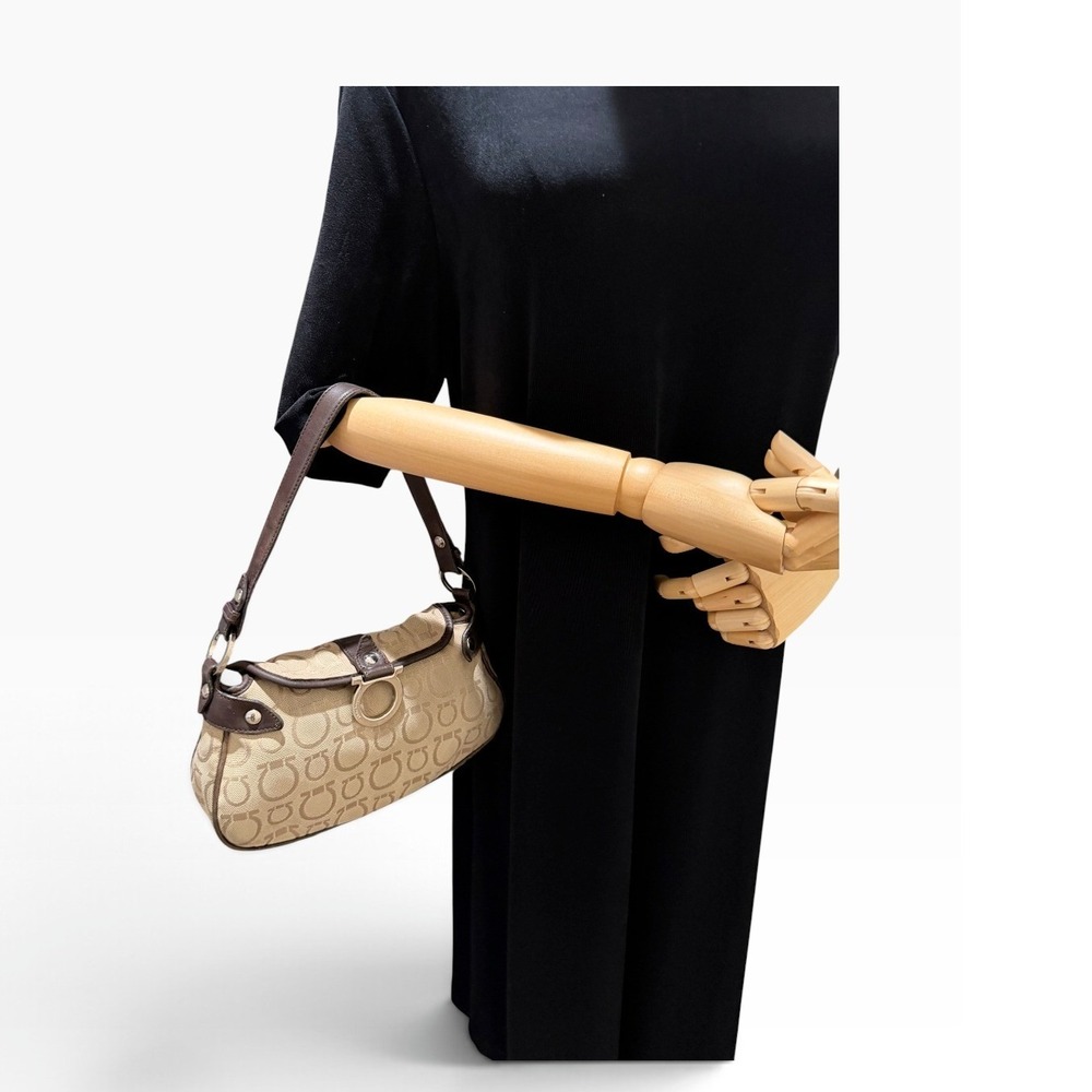 Salvatore Ferragamo Vintage Gancini Jacquard Canvas Leather Y2K Shoulder Bag - Picture 12 of 13